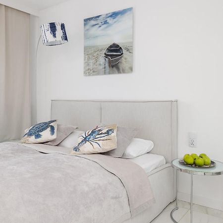 Bel Mare Sunrise Apartment With Balcony & Wellness Zone By Rent Like Home ミエンジズドロイェ エクステリア 写真