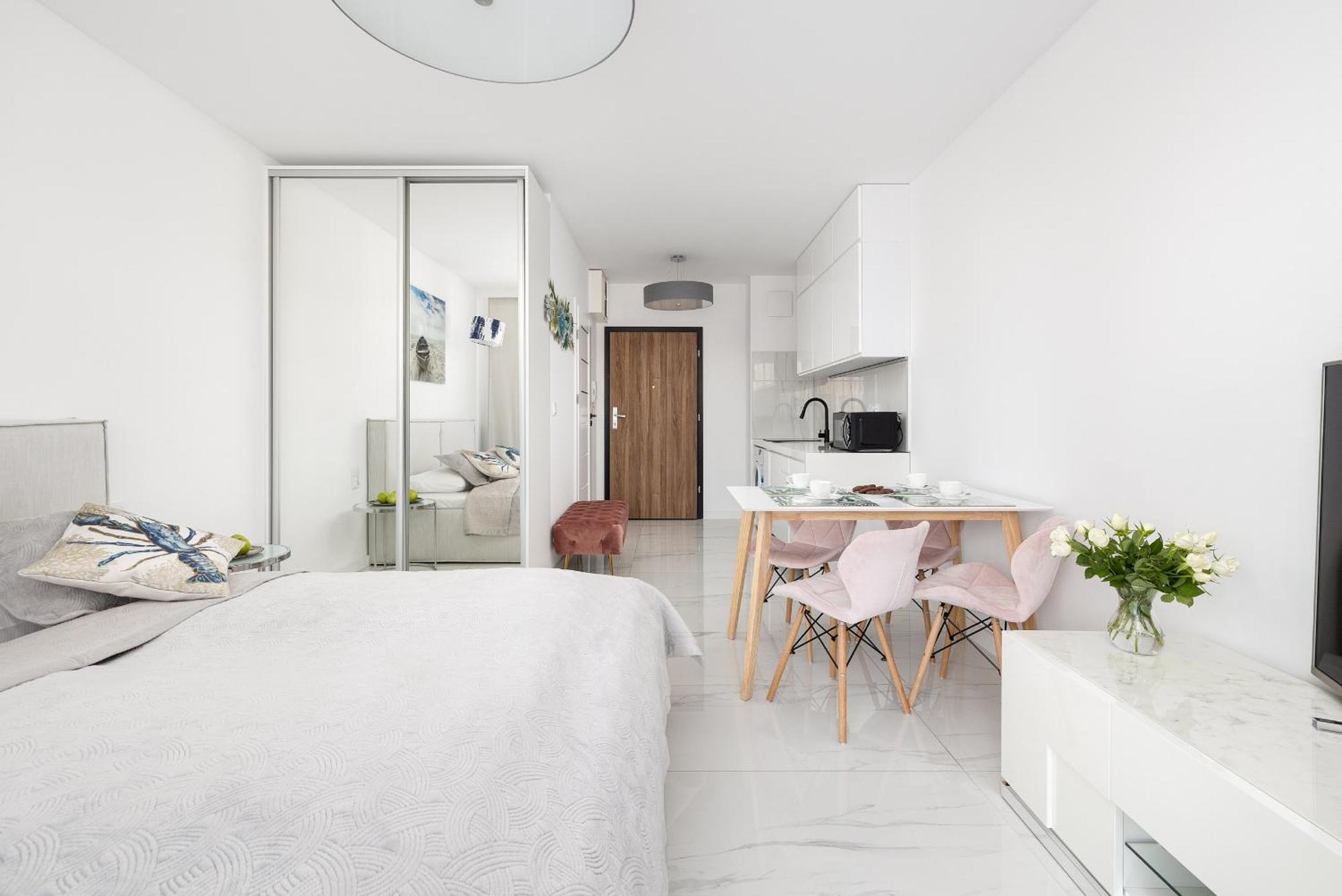 Bel Mare Sunrise Apartment With Balcony & Wellness Zone By Rent Like Home ミエンジズドロイェ エクステリア 写真