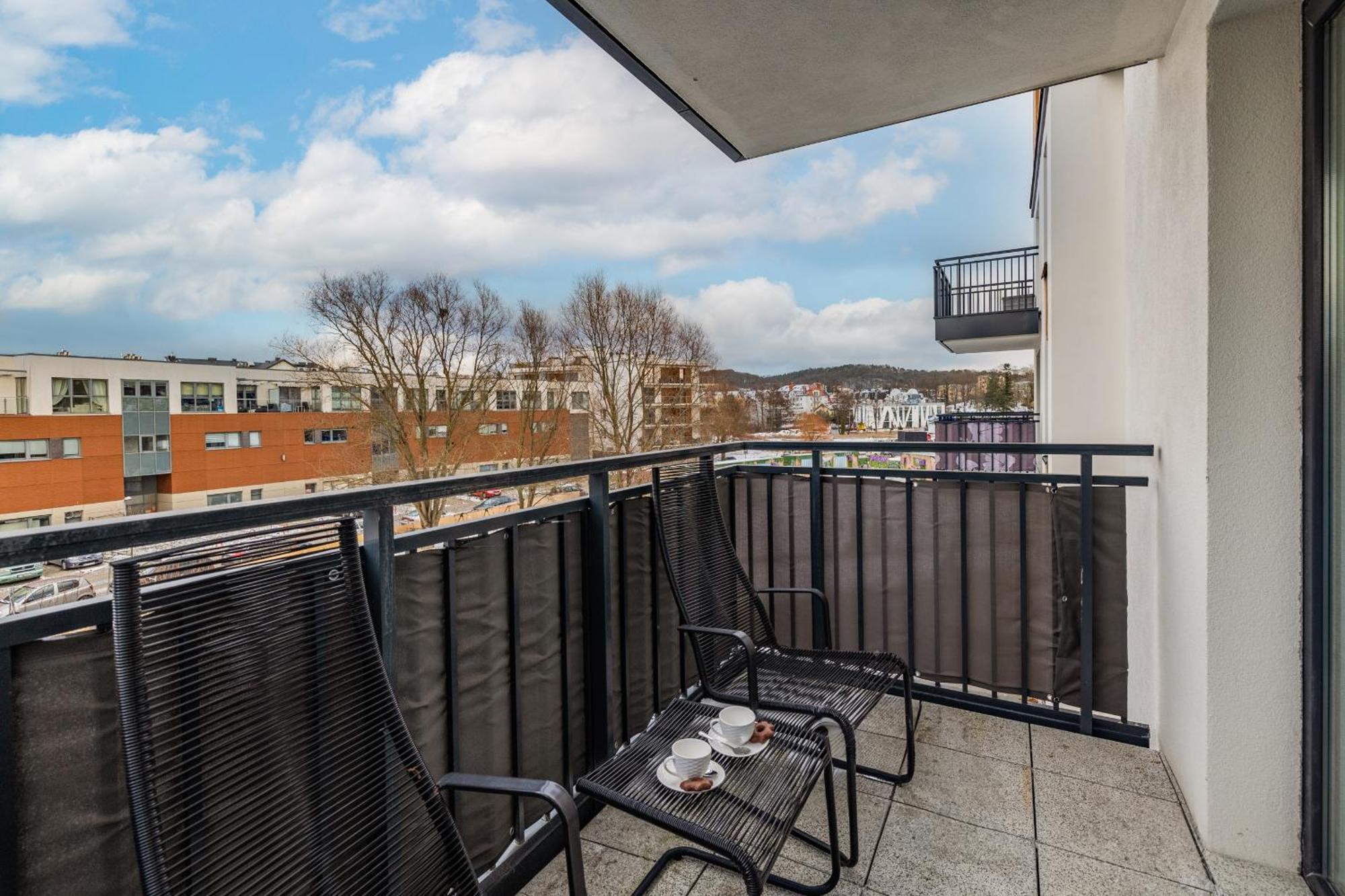 Bel Mare Sunrise Apartment With Balcony & Wellness Zone By Rent Like Home ミエンジズドロイェ エクステリア 写真